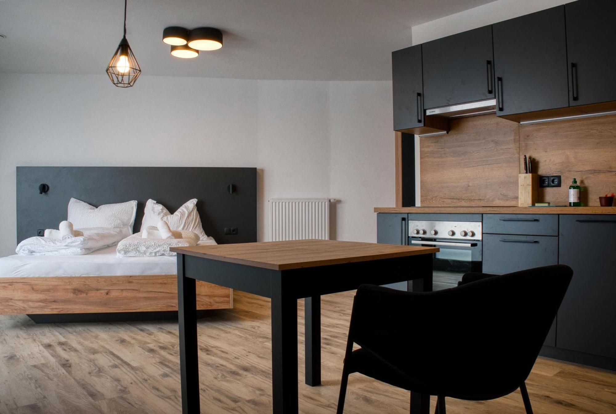 Myquartier City Chalets Innsbruck Ngoại thất bức ảnh