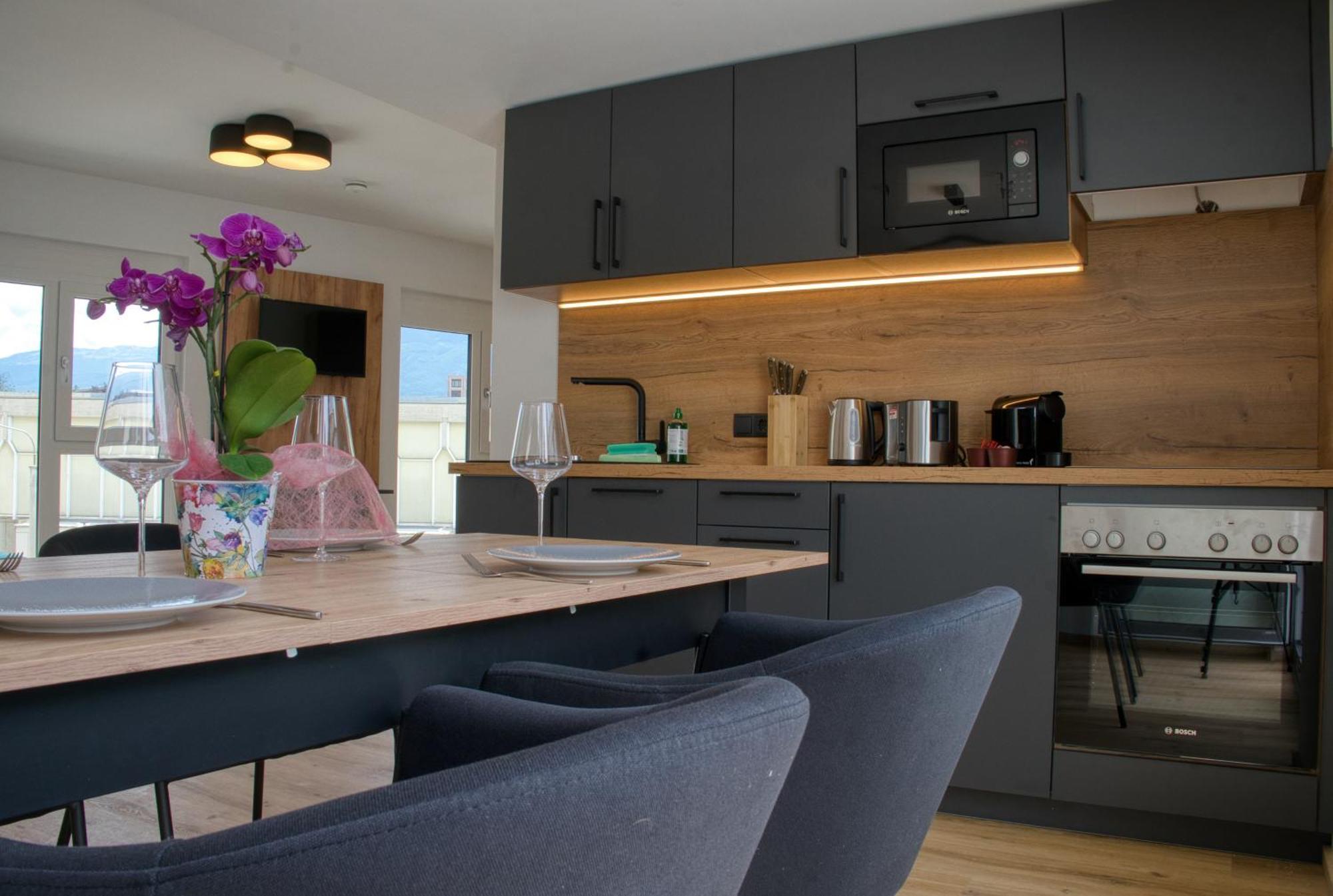 Myquartier City Chalets Innsbruck Ngoại thất bức ảnh