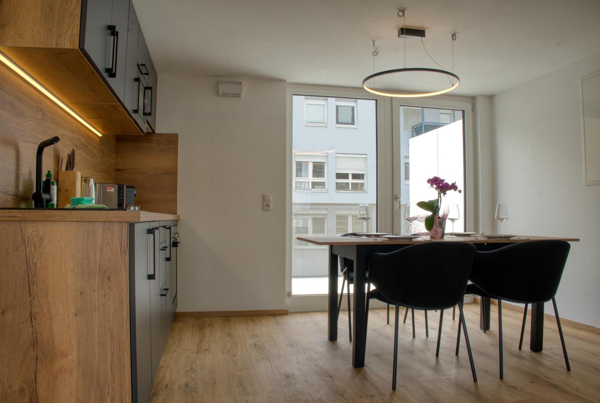 Myquartier City Chalets Innsbruck Ngoại thất bức ảnh