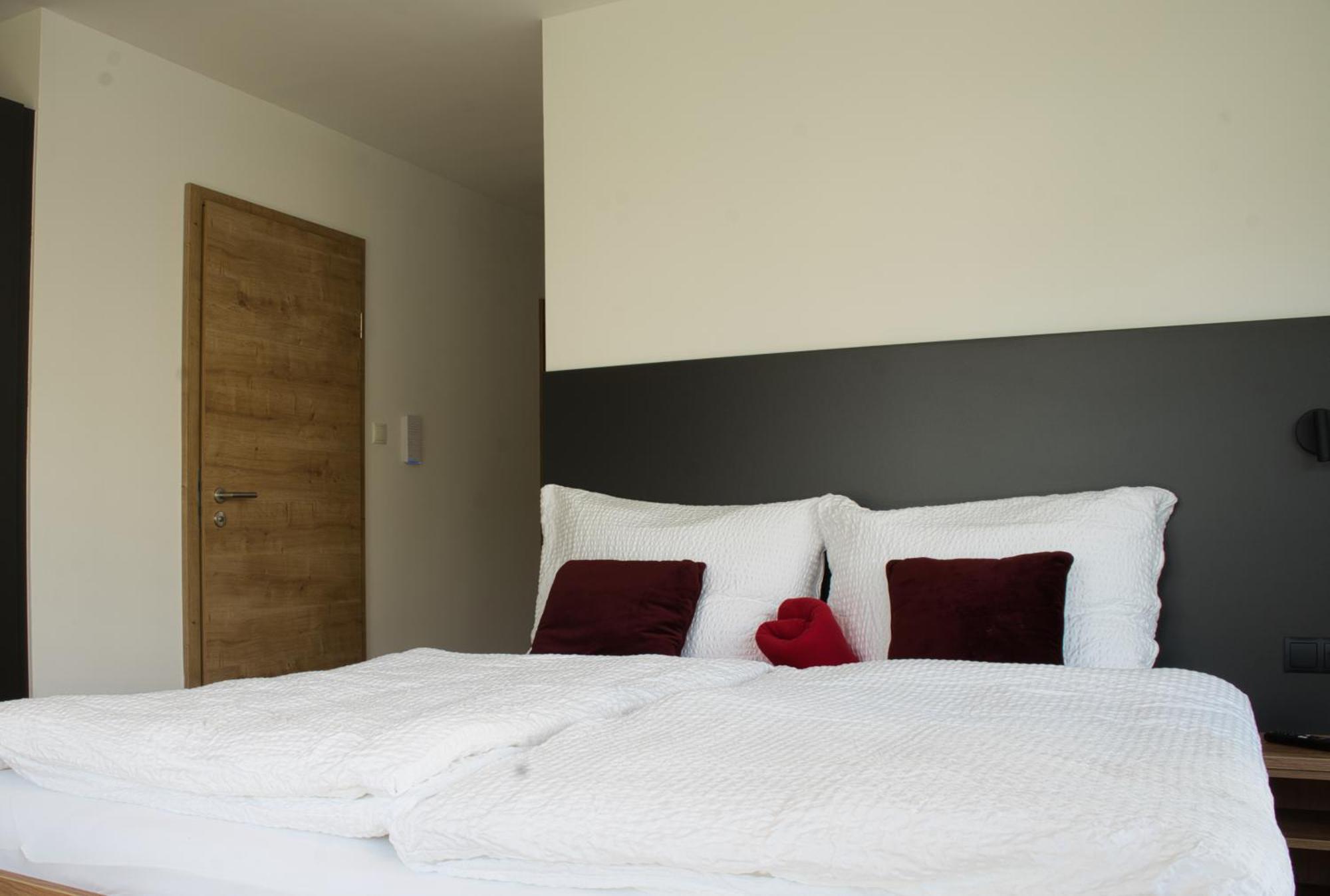 Myquartier City Chalets Innsbruck Ngoại thất bức ảnh