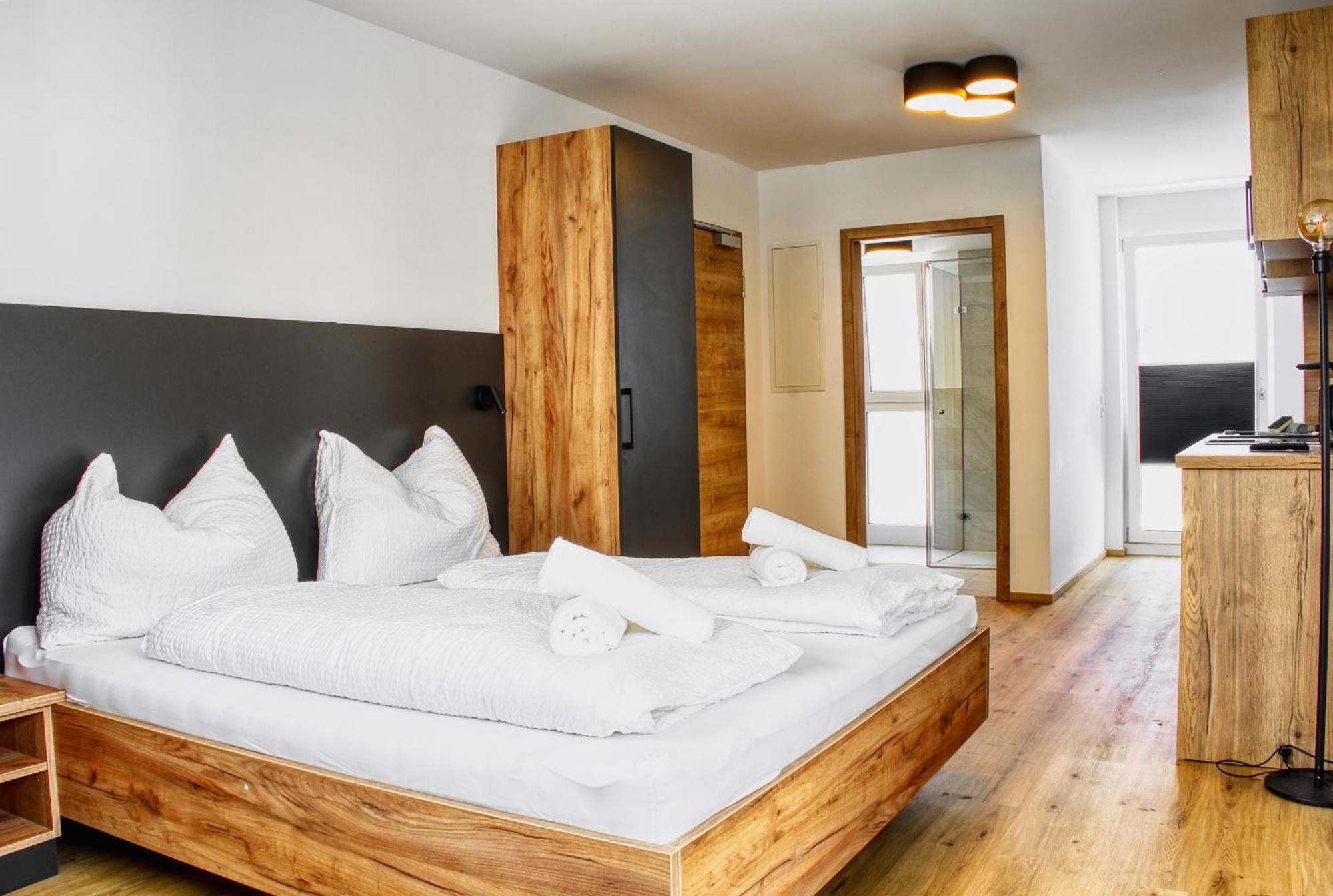 Myquartier City Chalets Innsbruck Ngoại thất bức ảnh
